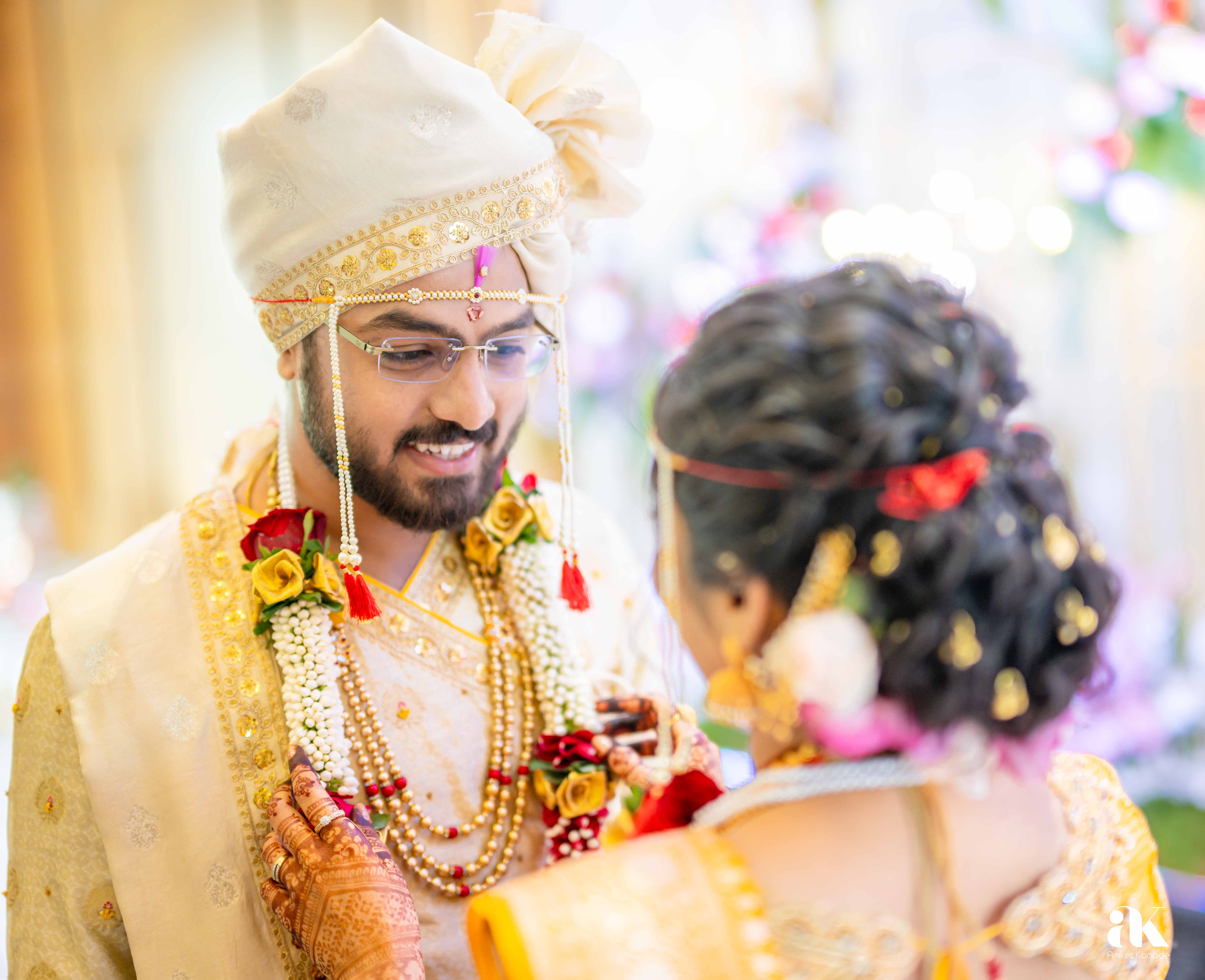 Wedding Photographers in Pune | Aniket Kanade Photography