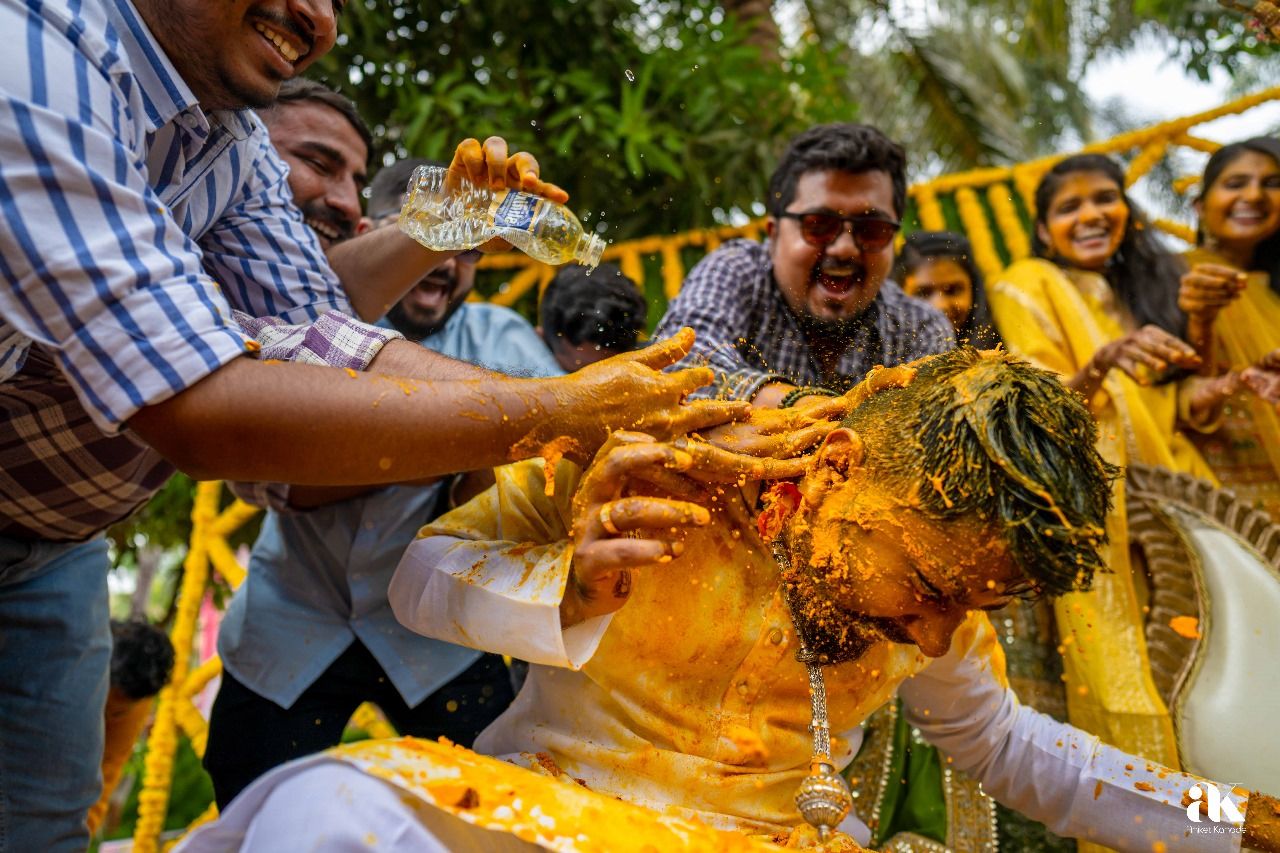 5 Top Wedding Photographer in Pune | Aniket Kanade Photographer